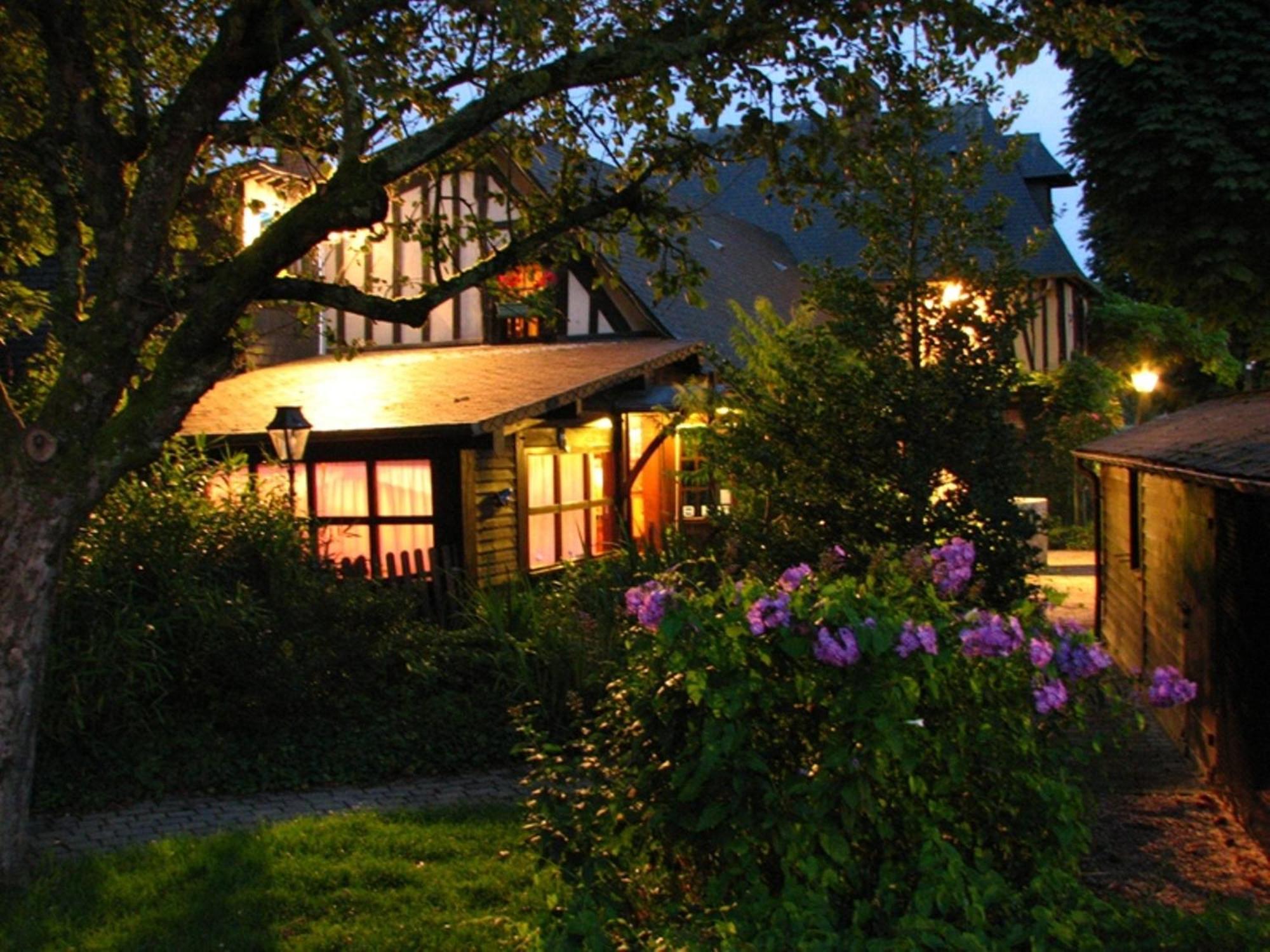 Auberge Du Val Au Cesne Saint-Clair-sur-les-Monts Zewnętrze zdjęcie